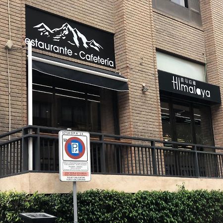Apartamento City & Beach Alicante Bagian luar foto