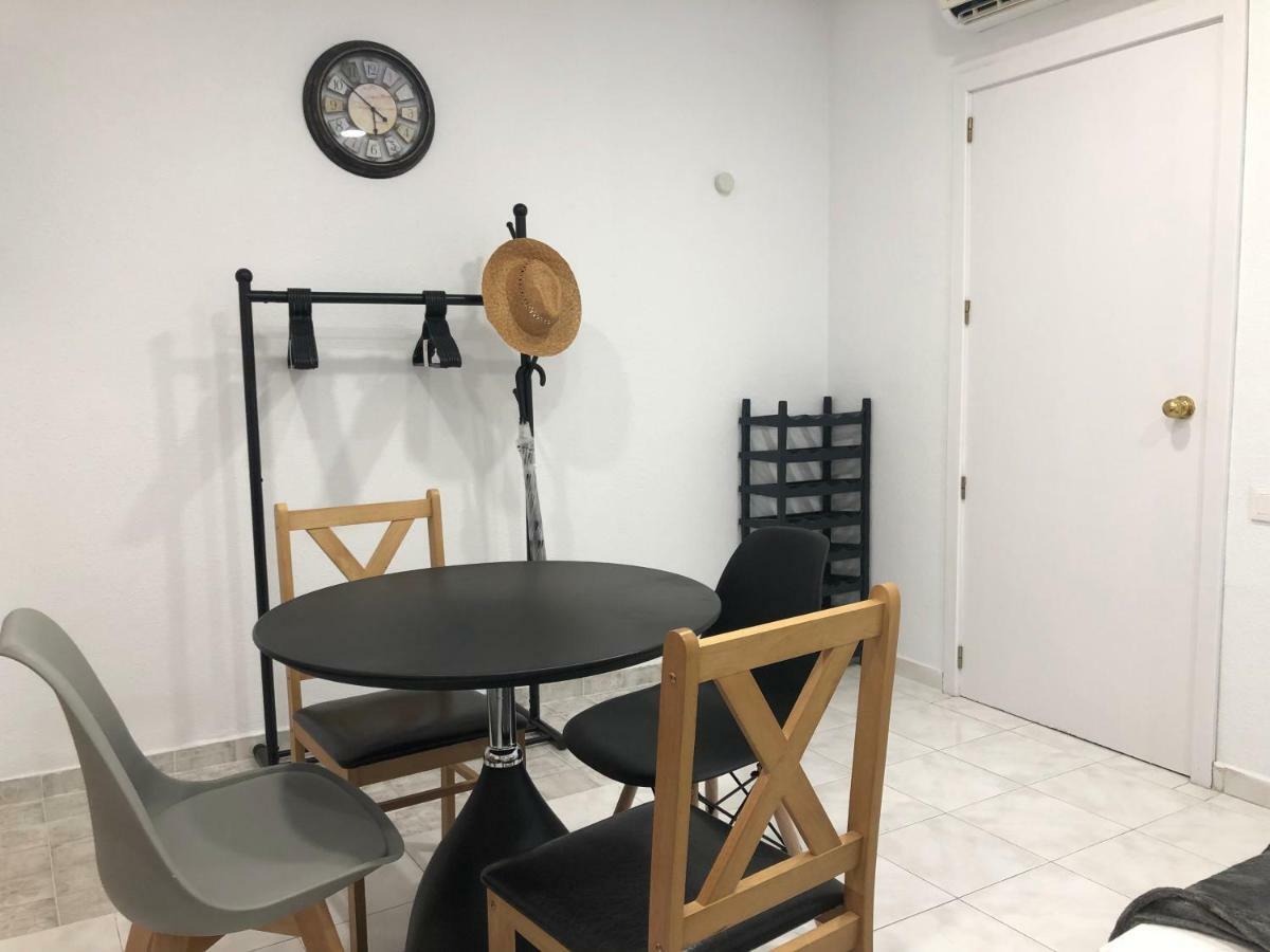 Apartamento City & Beach Alicante Bagian luar foto