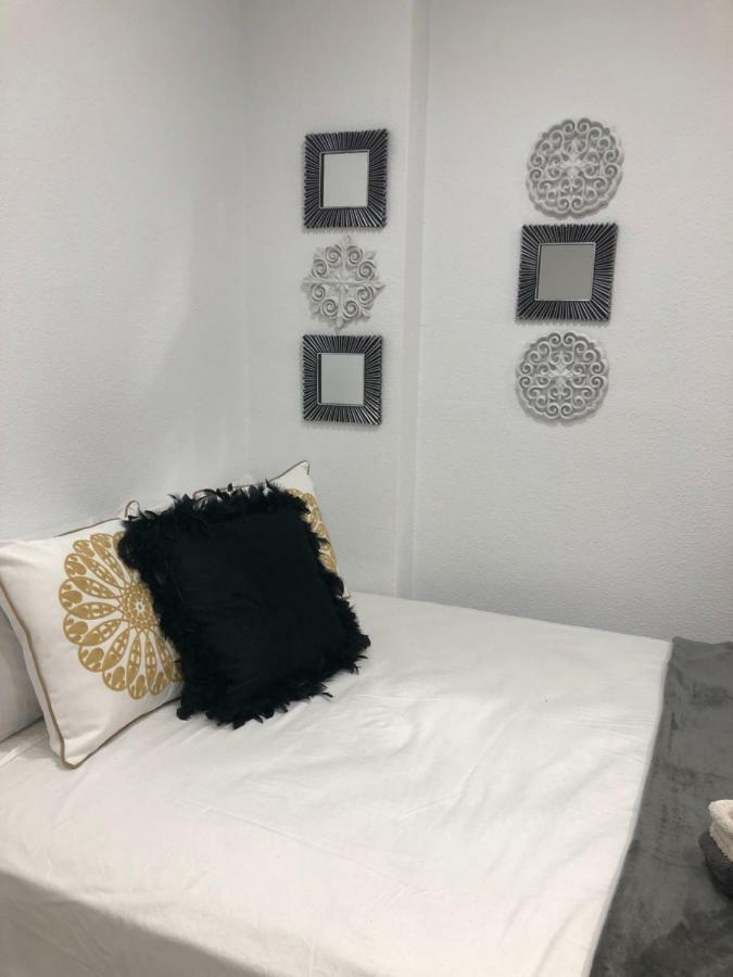 Apartamento City & Beach Alicante Bagian luar foto