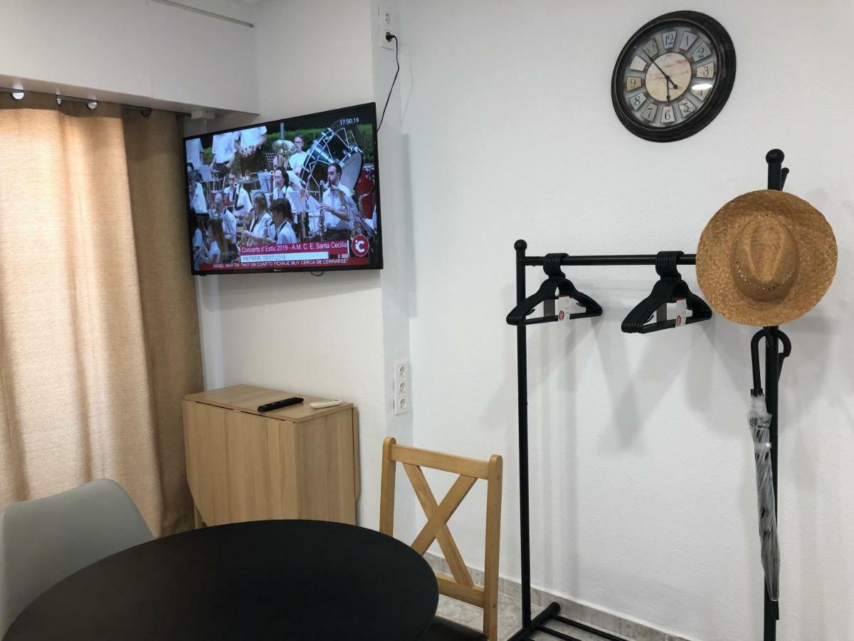Apartamento City & Beach Alicante Bagian luar foto